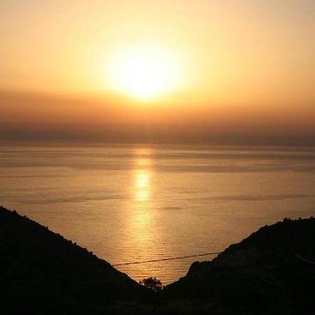 Athens-Riviera Luxury Apartment Sea View Voula Atenas Exterior foto